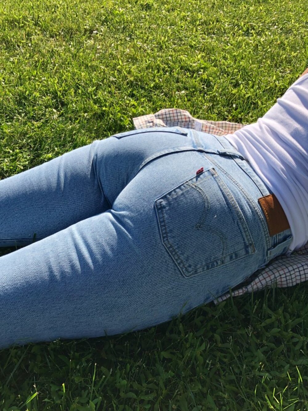 LEVI'S 501 Ankle Cropped Jean